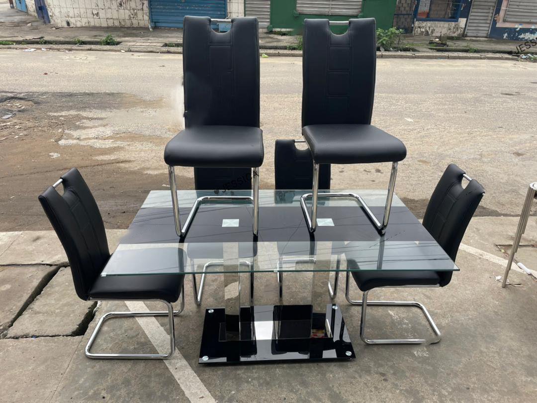 Salle à manger 6 places